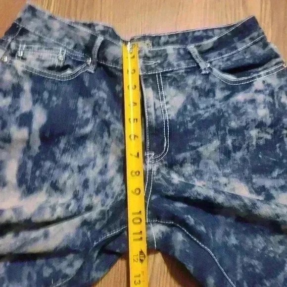 Acid-Wash Jeans with Embellished Back Pockets by Rebel 25 Denim - Picture 9 of 11